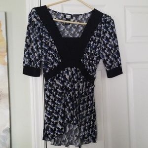 Ladies top-small